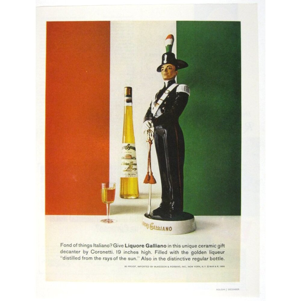 Print Ad Liquore Galliano Italian Ceramic Decanter 1966 Vintage Cocktail